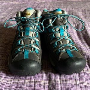 Keen Targhee II Waterproof Hiking Boot Size 9